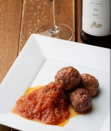 Beef meatballs with spiced tomato marmalade
