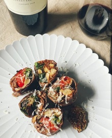 Sukiyaki Roll with Fruits Tomato